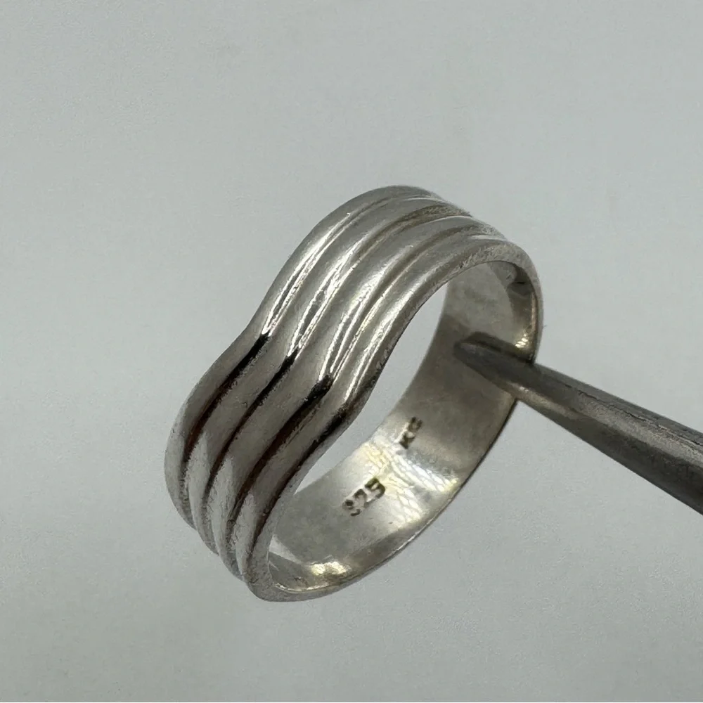 Sterling Silver Wide Band Ring Size 7.5 Modern Layered Design